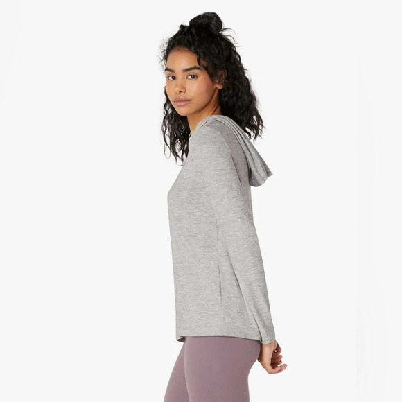 Beyond Yoga Set it Free Hoodie Gray Women’s Size XS - Picture 2 of 7